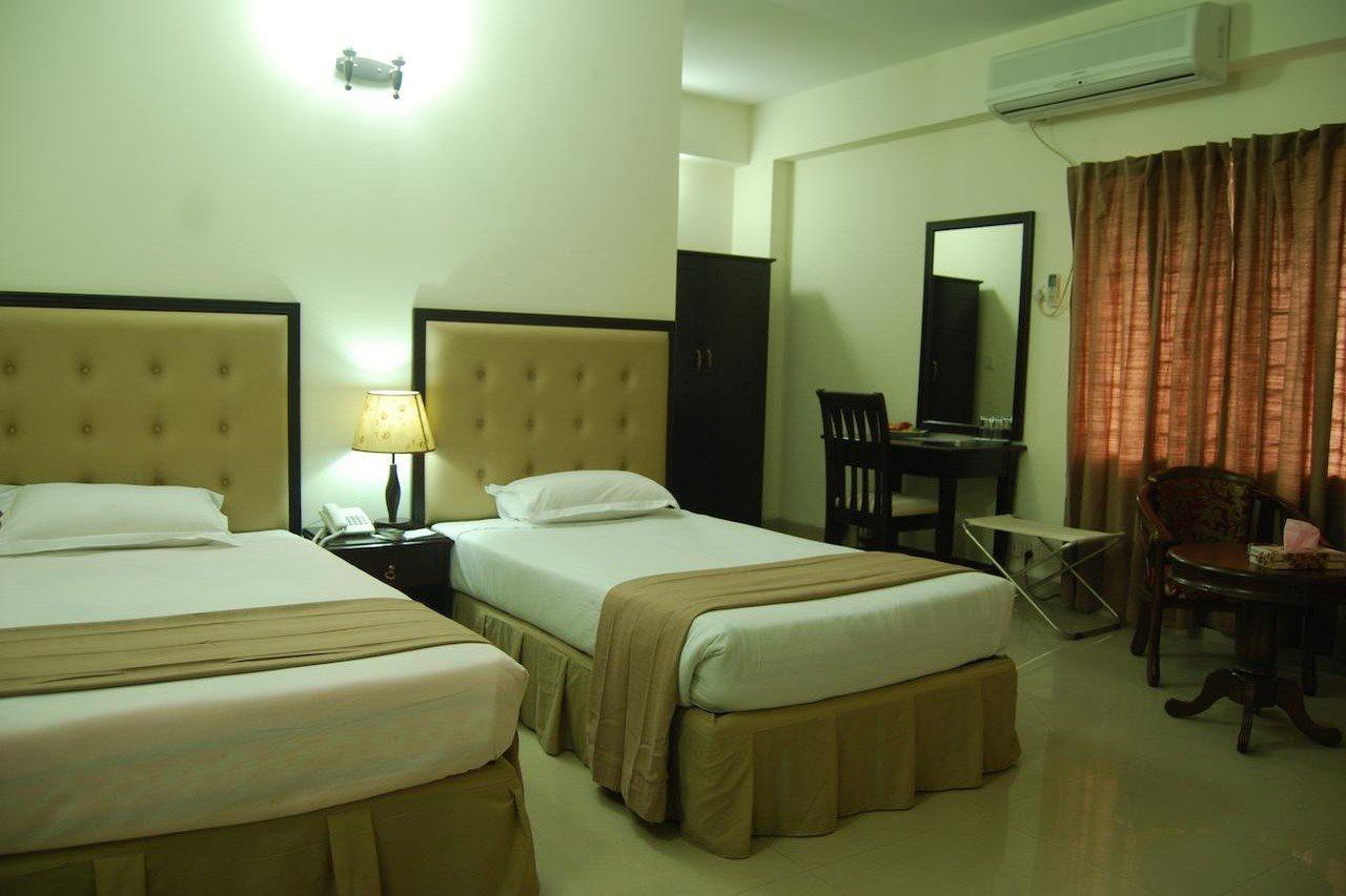 Hotel Ambassador Residency Chittagong Esterno foto
